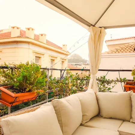 The Acropolis House Of Flowers~private Roof Garden Tatil Evi Atina