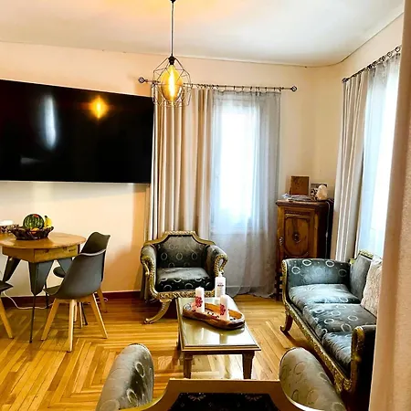 Tatil Evi The Acropolis House Of Flowers~private Roof Garden Atina